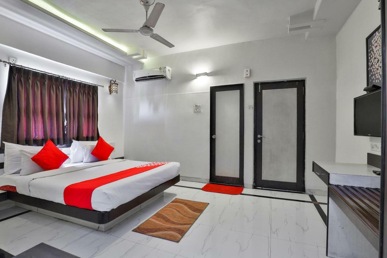 Hotel Sai Kripa Imperial Daman Exteriér fotografie