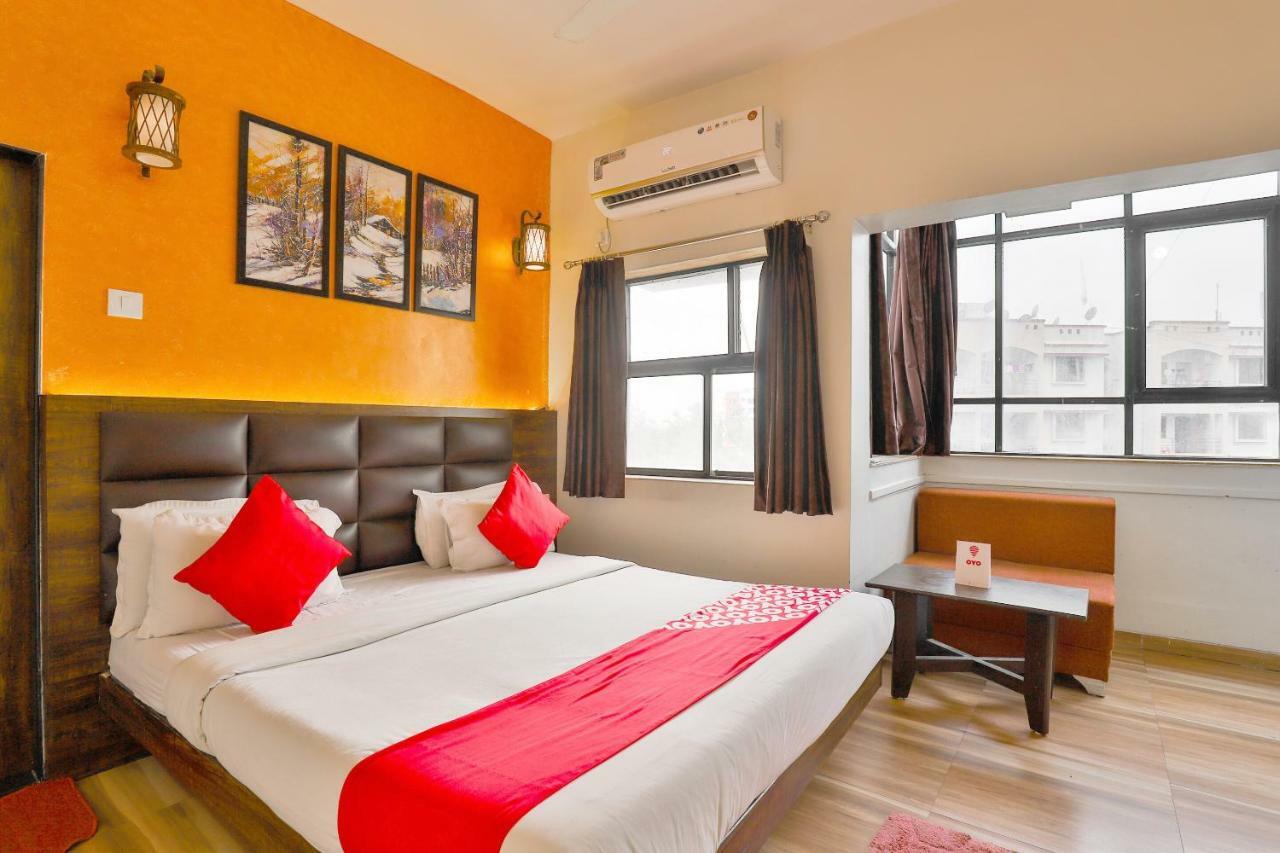 Hotel Sai Kripa Imperial Daman Exteriér fotografie