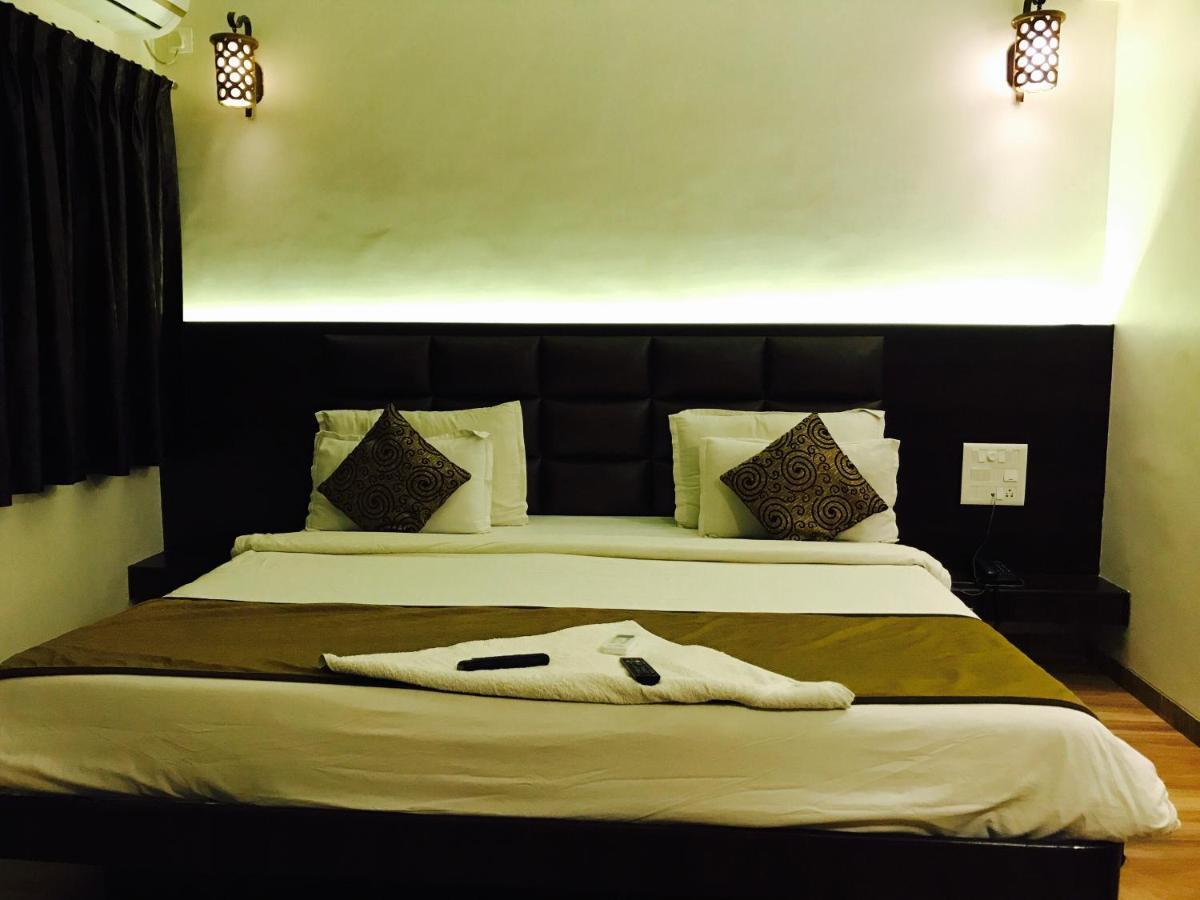 Hotel Sai Kripa Imperial Daman Exteriér fotografie